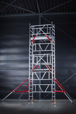 Mitower Plus mit Safe-Quick-Geländer 8,20 m Holz