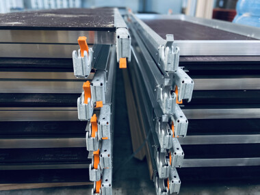 Layher Rollgerüst mit Telegeländer Arbeitshöhe 4,35 m I L 2,85 m