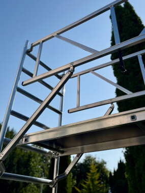 Rollgerüst 4,20 m Arbeitshöhe - PANTHER XV POWER  (2 Ausleger)