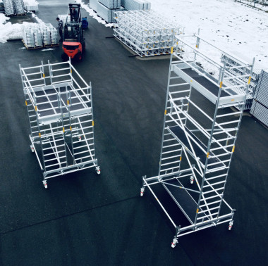 Doppelaufbau mit Fahrbalken 6,85 m 3,00 m