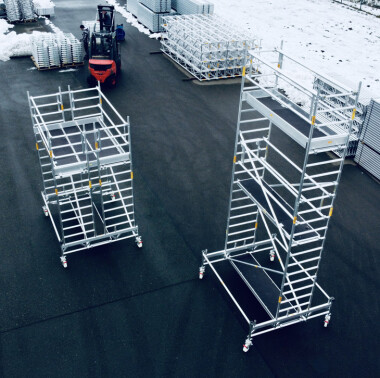 Doppelaufbau mit Fahrbalken 10,85 m 3,00 m