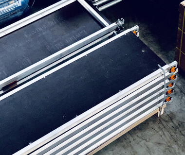 Layher Rollgerüst P2 Uni Standard Arbeitshöhe 11,38 m L 2,85 m B 0,75 m